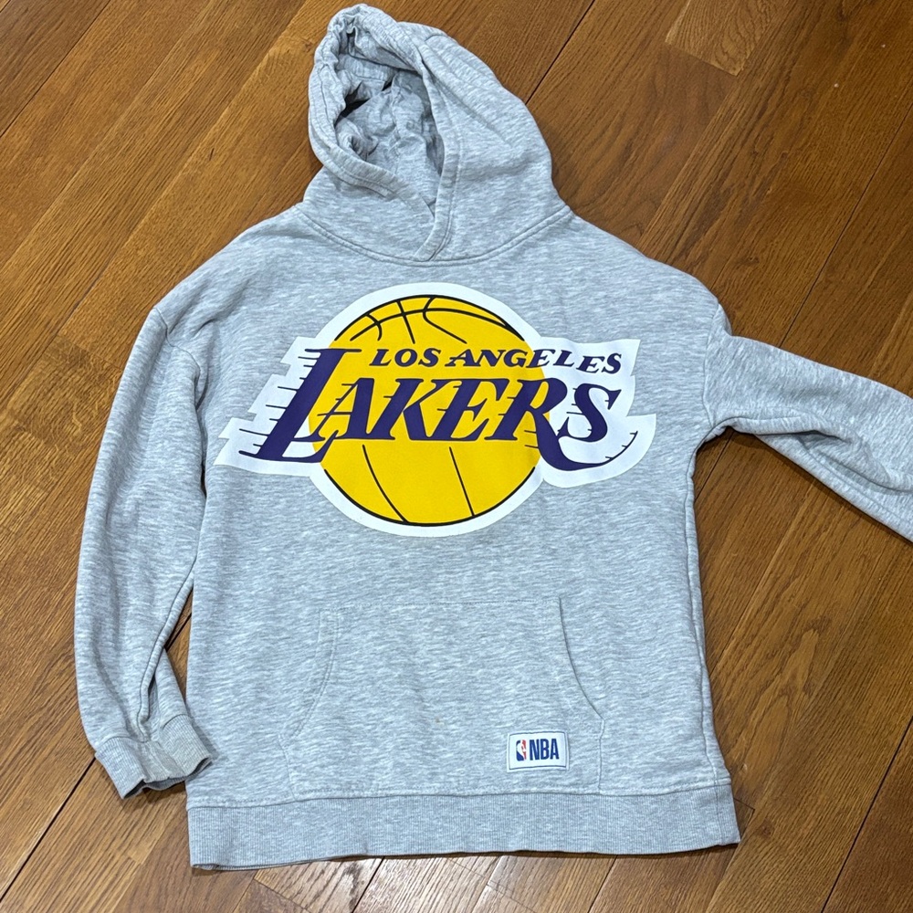 NBA Los Angeles Lakers Gray Hoodie with Team Logo size 9-10